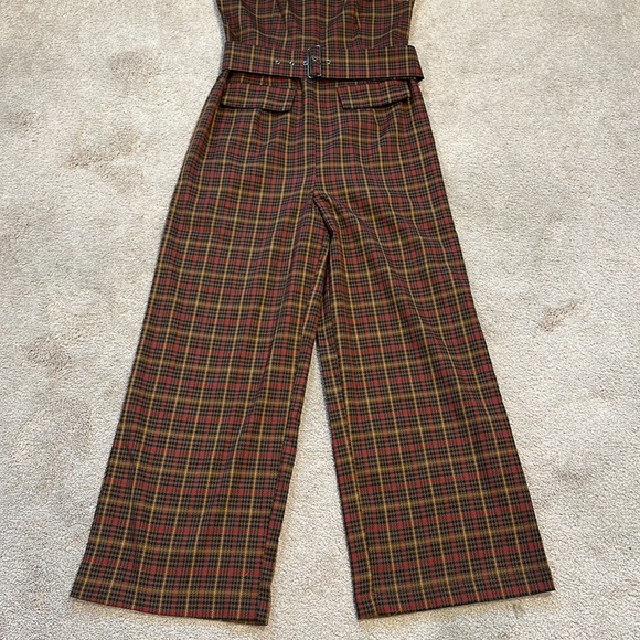 Plaid Jumpsuit with Belt - Picture 6 of 8